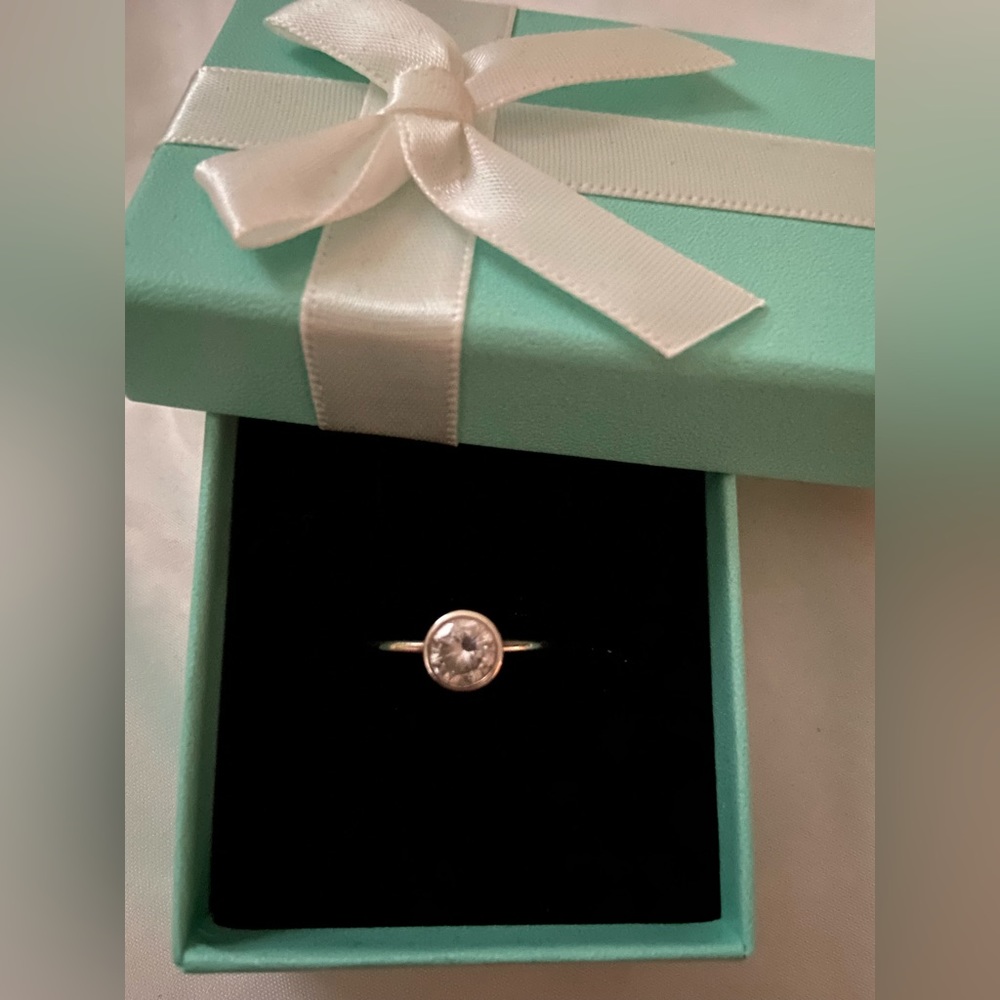 Verameat Alexandrite Ring - image 4